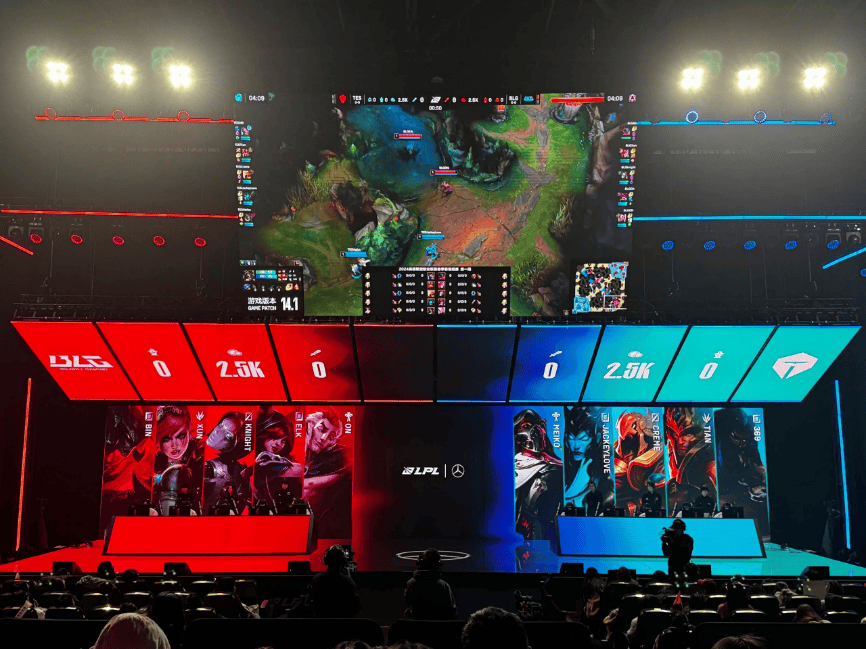 展注入了崭 展注入了崭