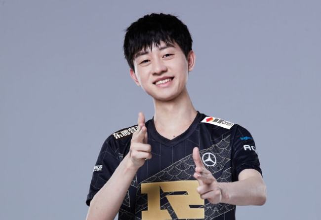 而曾在克罗 而曾在克罗